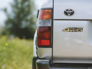 Afbeelding 15/37 van Toyota Land Cruiser FJ80 (1991)