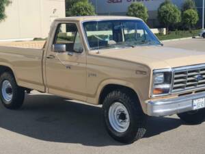 Bild 3/20 von Ford F-250 (1984)