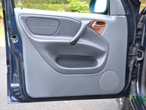 Imagen 9/50 de Mercedes-Benz ML 230 (1998)