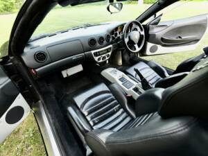 Bild 30/50 von Ferrari F 360 Modena (2000)