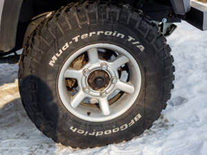Image 24/98 of Land Rover Defender 130 Double Cab (2008)
