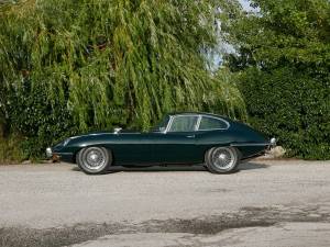 Afbeelding 14/50 van Jaguar E-Type (1968)