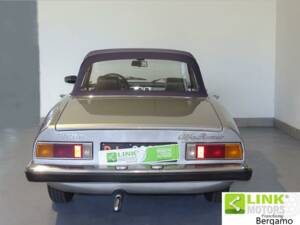 Image 6/10 of Alfa Romeo Spider 1300 (1977)