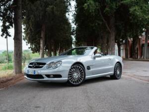 Imagen 4/7 de Mercedes-Benz SL 55 AMG (2002)