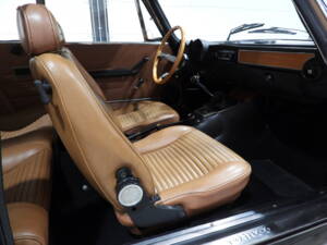 Bild 9/15 von Alfa Romeo Giulia 1300 GT Junior (1975)