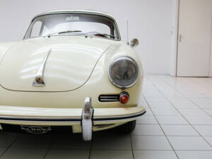 Image 10/23 of Porsche 356 C 1600 SC (1964)
