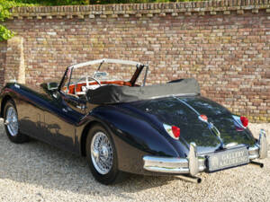 Image 15/50 de Jaguar XK 140 DHC (1954)