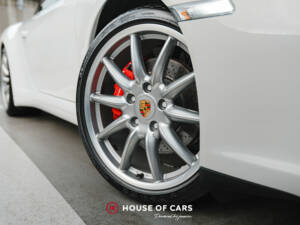 Image 11/47 of Porsche 911 Carrera 4S (2009)