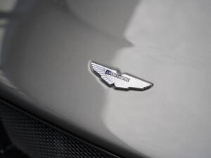 Imagen 33/50 de Aston Martin V12 Vantage S (2014)