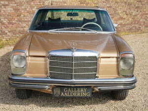 Image 5/50 of Mercedes-Benz 250 CE (1972)