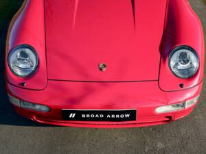 Image 13/46 of Porsche 911 Carrera (1997)