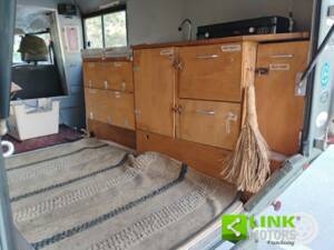 Bild 5/10 von Land Rover Defender 110 (1991)