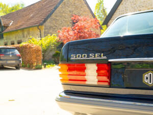 Bild 21/64 von Mercedes-Benz 500 SEL (1984)