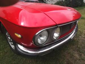 Image 4/16 de Lancia Fulvia 1.3 S (1972)