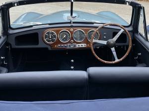 Immagine 11/50 di Aston Martin DB 2&#x2F;4 Mk I Vantage Convertible (1952)