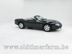 Immagine 3/15 di Jaguar XK8 4.0 (1998)