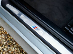 Immagine 45/50 di BMW M5 (2009)