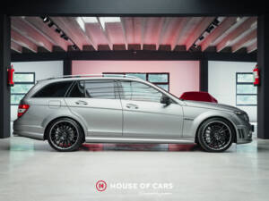 Bild 5/24 von Mercedes-Benz C 63 AMG T (2010)