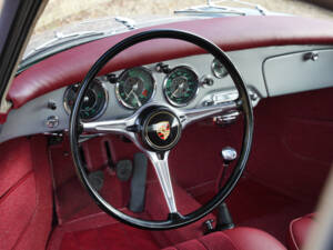 Immagine 24/50 di Porsche 356 B 1600 Super 90 (1961)