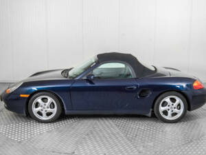 Image 40/46 of Porsche Boxster (1999)