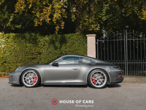 Imagen 3/52 de Porsche 911 GT3 Touring (2023)