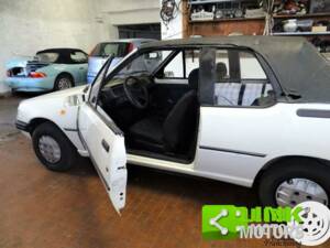 Immagine 3/10 di Peugeot 205 CJ (1990)