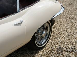 Bild 30/50 von Jaguar E-Type 3.8 (1964)