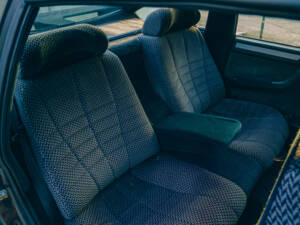 Image 35/74 of Citroën CX 25 GTI Turbo 2 (1988)