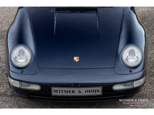 Image 9/35 of Porsche 911 Carrera 4 (1995)