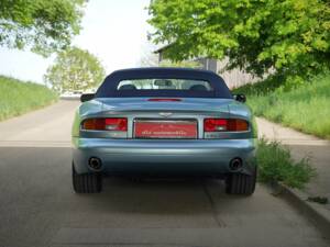 Image 17/31 de Aston Martin DB 7 Vantage Volante (2001)