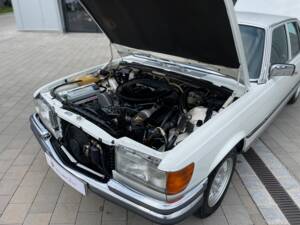 Immagine 10/30 di Mercedes-Benz 450 SE (1979)