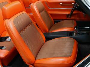 Image 11/13 of Chevrolet Camaro SS-350 (1969)