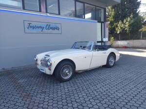 Image 3/21 de Austin-Healey 3000 Mk III (BJ8) (1966)