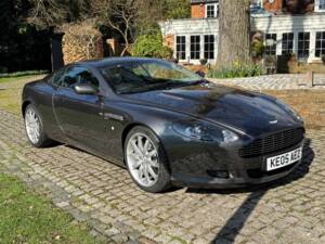 Image 2/33 of Aston Martin DB 9 (2005)