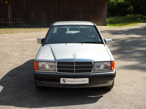 Immagine 8/100 di Mercedes-Benz 190 E 2.3 (1992)
