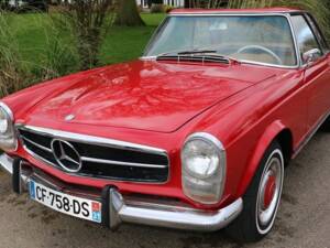 Image 6/9 of Mercedes-Benz 230 SL (1964)