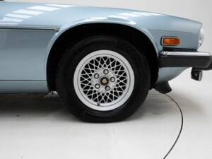 Afbeelding 10/15 van Jaguar XJS 5.3 V12 (1990)