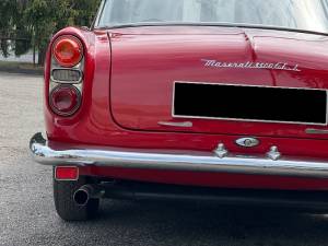 Image 14/41 of Maserati 3500 GTI Touring (1964)