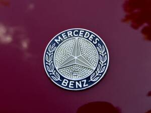 Image 25/50 of Mercedes-Benz 300 SL (1988)