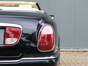 Image 23/52 of Rolls-Royce Corniche V (2000)