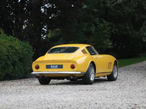Image 9/31 de Ferrari 275 GTB (1965)