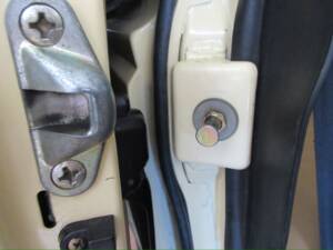 Image 27/40 of Volkswagen T3 Caravelle 2.0 (1987)