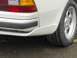 Image 35/41 de Porsche 944 Turbo (1986)