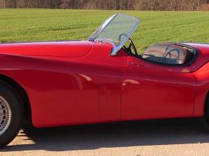 Image 3/50 of Jaguar XK 140 SE OTS (1955)