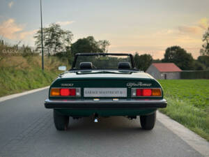 Image 14/60 de Alfa Romeo Spider 1300 (1976)