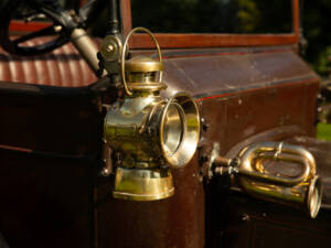 Bild 23/33 von Daimler 15 HP (1912)