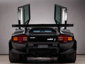 Image 43/50 of Lamborghini Countach LP 400 S (1982)