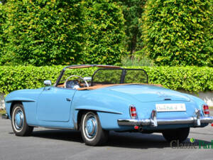 Image 3/50 of Mercedes-Benz 190 SL (1961)