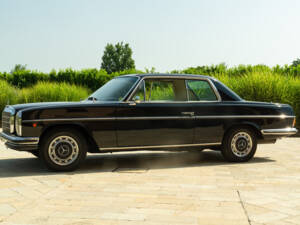 Image 9/50 of Mercedes-Benz 250 CE (1970)