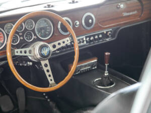 Image 24/40 of Maserati Mexico 4200 (1967)